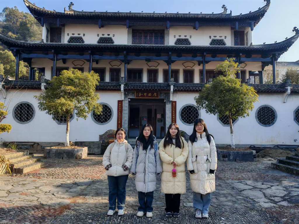 深度调研黄山地区中医文化自信与家训精神，传承弘扬优秀传统文化